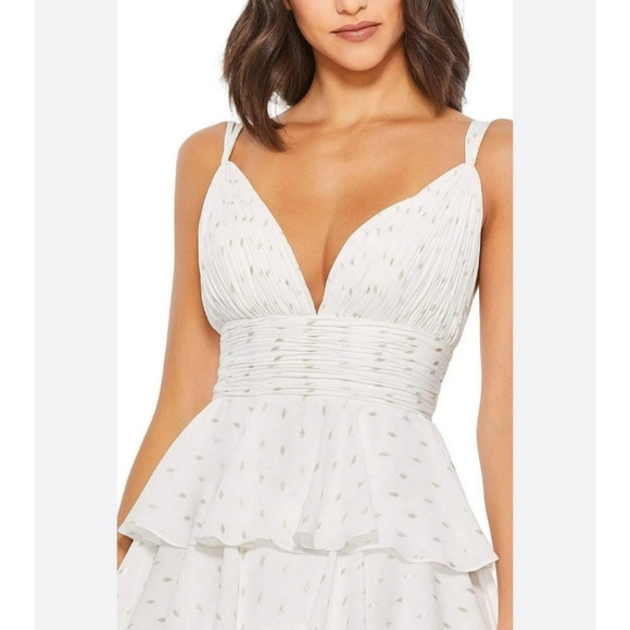 MAC DUGGAL Size 10 Ruffle Tiered Plunge A-Line Ballgown Wedding, Prom dress - Picture 2 of 8